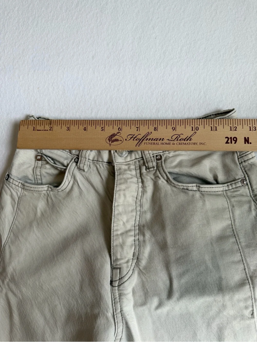 We The Free Old West Slouchy Wide Leg Jeans 26 Ivory Lyocell Tencel Button Fly - Picture 11 of 13